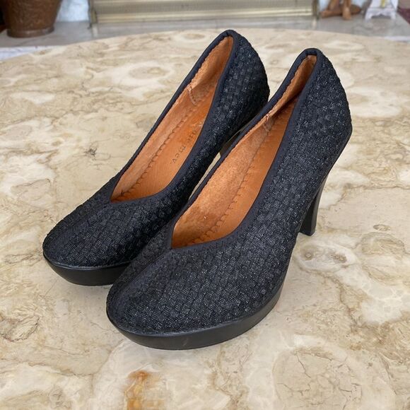 NWOT Bernie Mev. Legend Platform Dress Pumps Heels - Picture 3 of 15